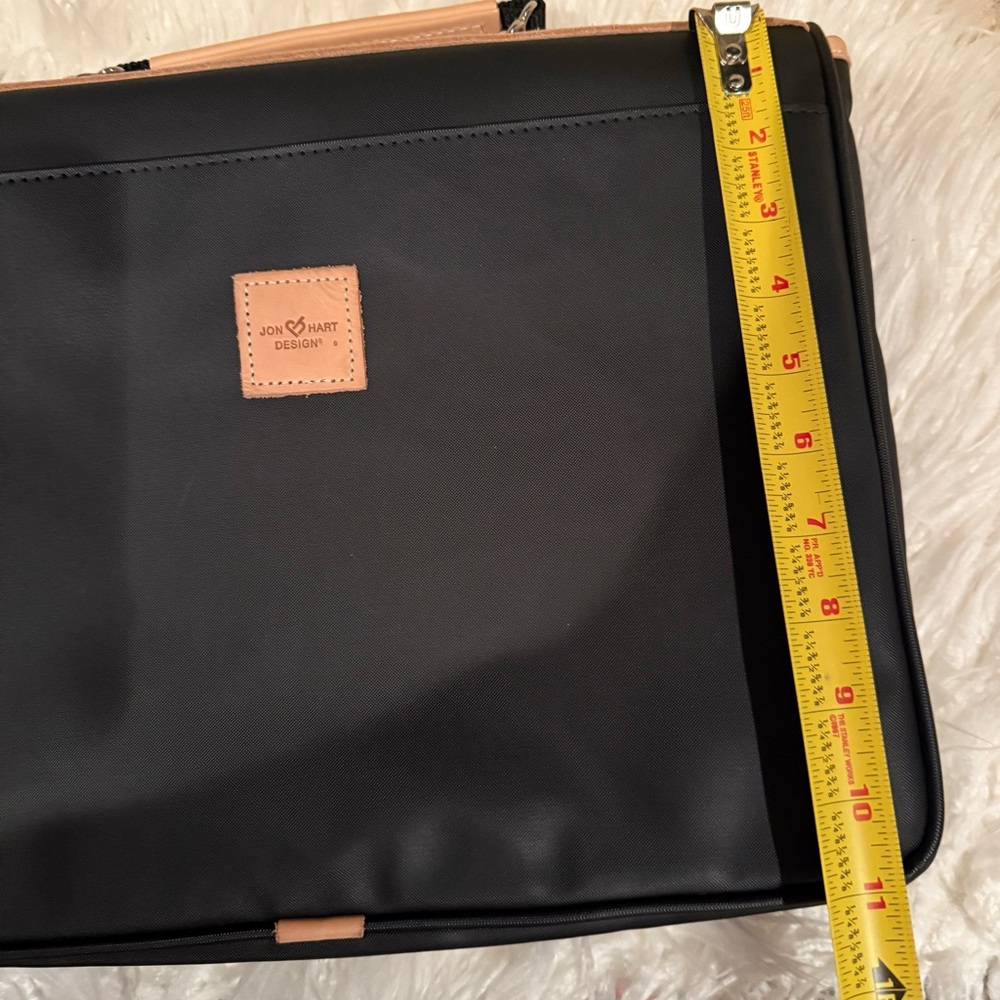 Jon Hart Black Canvas and Leather Padded Laptop 15 inch Case, Pre-loved like New - Picture 8 of 12